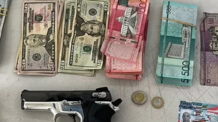Autoridades confiscan arma y dinero a un hombre en SFM