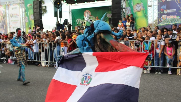 Más de 70 comparsas desfilaron en el Carnaval del Distrito Nacional