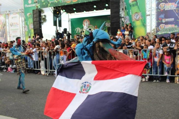 Más de 70 comparsas desfilaron en el Carnaval del Distrito Nacional