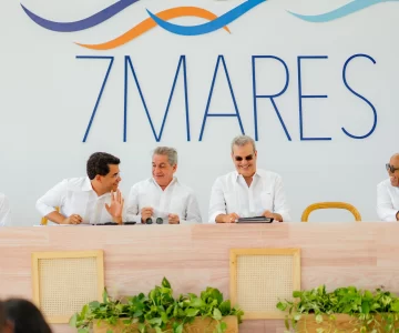 Inauguran ante Abinader lujosa primera torre 7 Mares en Cap Cana