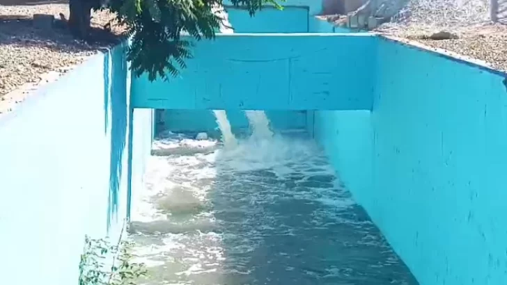 Indrhi bombea agua a La Vigía por descenso del caudal tras apertura de canal haitano