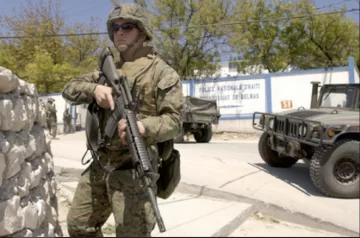 Exembajador de EEUU dice que marines 'tendrán que intervenir' en Haití