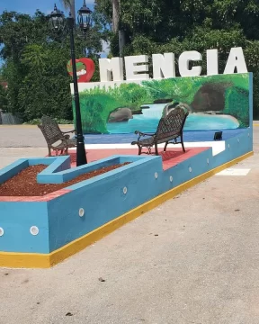 Mencia-2-582x728