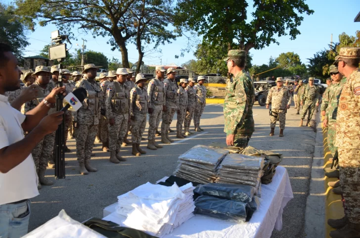 Militares dominicanos mantienen estricto control de la frontera