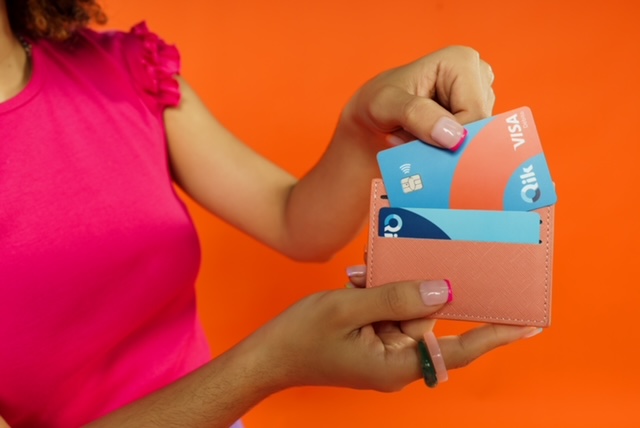 Qik Banco Digital lanza tarjeta de débito Visa