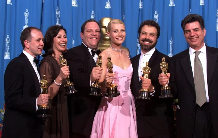 Por qué el Oscar a la mejor película para 'Shakespeare in Love' fue uno de los más polémicos de la historia (y qué tuvo que ver Harvey Weinstein)