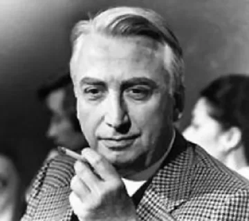  Roland Barthes.