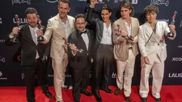 ’La sociedad de la nieve' triunfa en la gala de los Platino