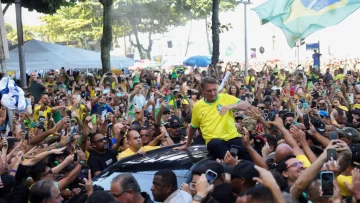 Bolsonaristas protestan en las calles para denunciar una censura judicial