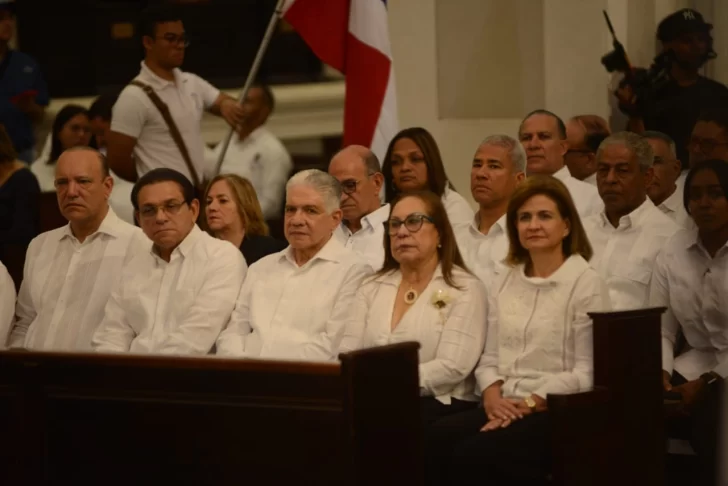Vicepresidenta Raquel Peña encabeza actos 180 años Batalla de Santiago