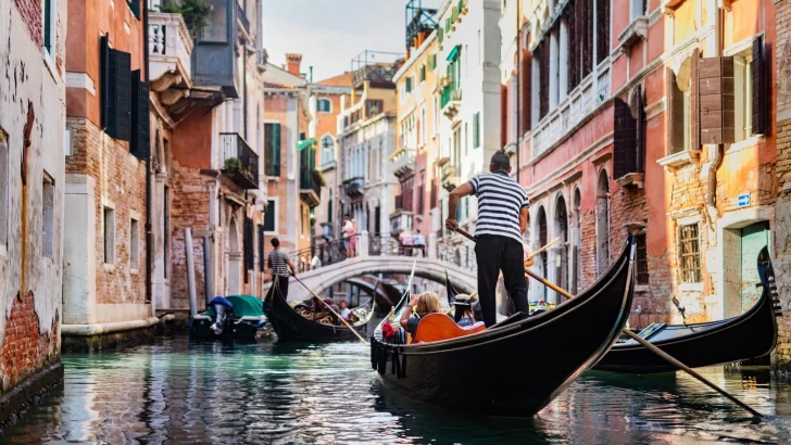 Venecia se convierte en la primera ciudad del mundo en cobrar entrada a los turistas que la visitan