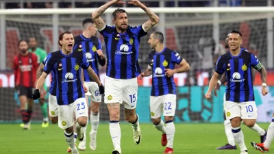 El Inter gana al Milan, se corona campeón y negocia refuerzos gratuitos