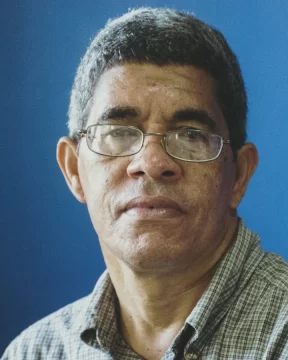  Amable Mejía.