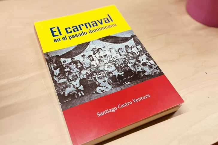 'El carnaval en el pasado dominicano', el nuevo libro de Santiago Castro Ventura