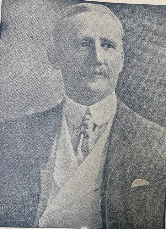 Foto-del-Ministro-William-W-Russell-Ministro-de-los-Estados-Unidos-en-la-Republica-Dominicana-en-1915.-Autor-de-la-Nota-14-529x728