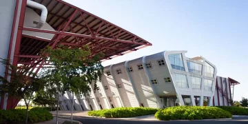 Lantica Media termina colaboración con Pinewood Group