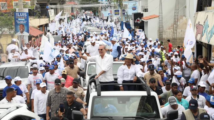 Oficialismo realiza caravana en San Pedro de Macorís en apoyo a la reelección