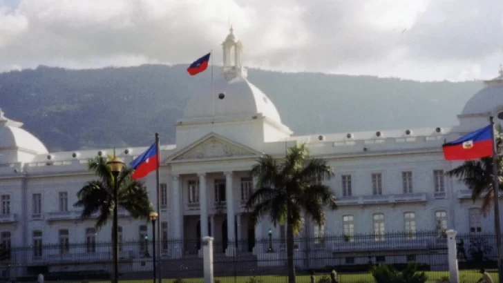 Al menos 5 policías heridos en fallido ataque al Palacio Nacional de Haití