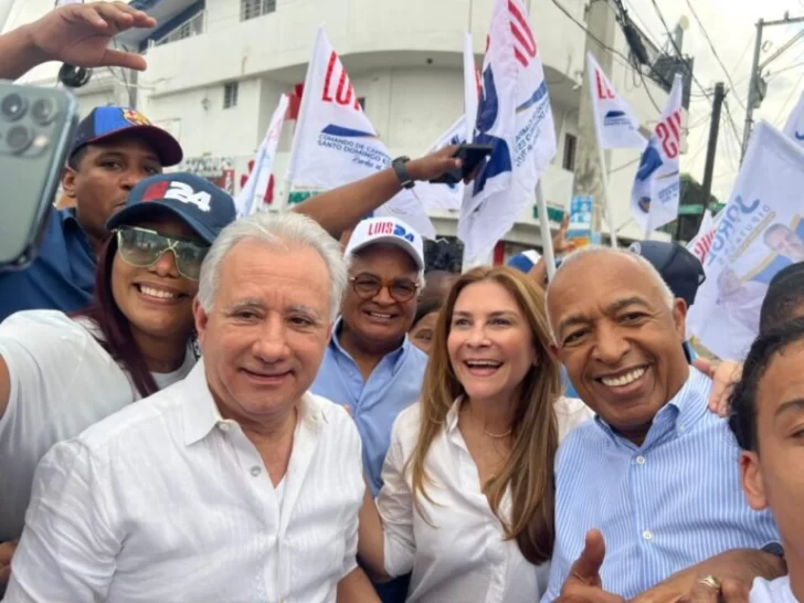 PRM hace campaña en Santo Domingo Este con bandereos simultáneos