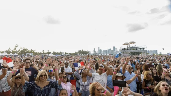 Baila Conmigo Fest reún en Miami a populares artistas dominicanos