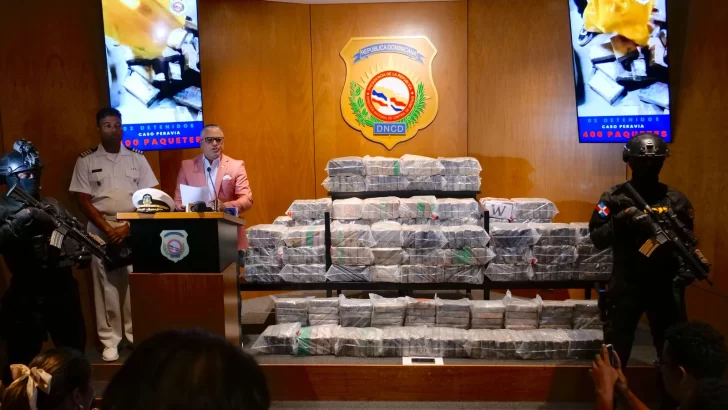 Antinarcóticos incauta 400 paquetes de cocaína