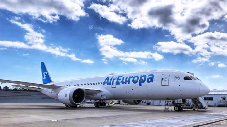 Air Europa anuncia para el 27 de junio primer vuelo ruta Madrid-Santiago