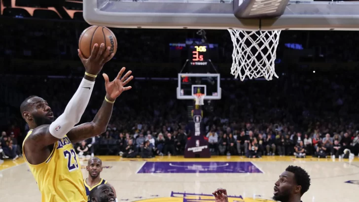 Los Lakers arrasan en Nueva Orleans y se medirán de nuevo a Pelicans en el 'play-in'