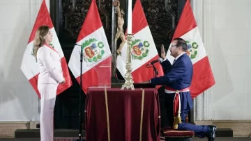 Perú: nueva moción de destitución contra Boluarte; dimite ministro señalado de obstruir a la Justicia