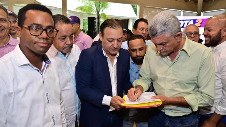 Abel Martínez celebra el Día del Agricultor y reafirma su compromiso con los productores dominicanos