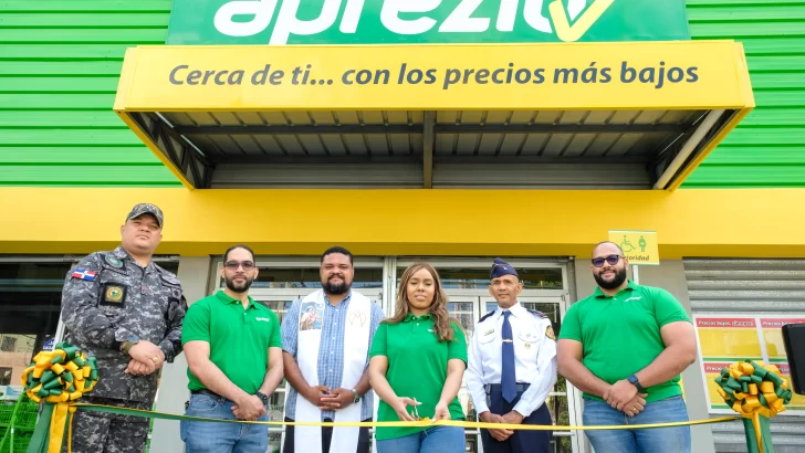 Grupo Ramos inauguran sucursales de Aprezio en Herrera, Villa Consuelo y Pekín, Santiago