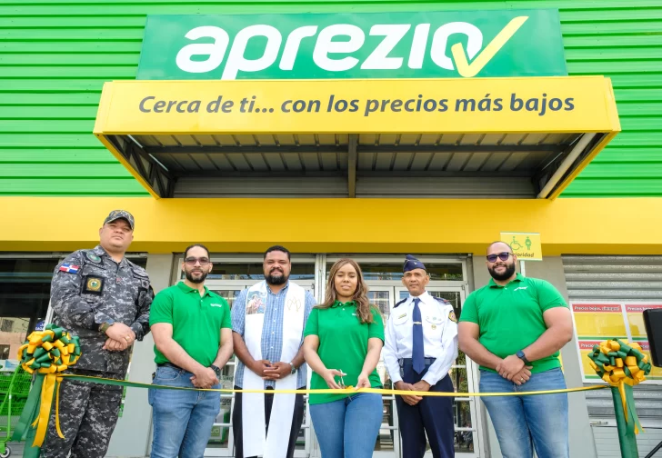 Grupo Ramos inauguran sucursales de Aprezio en Herrera, Villa Consuelo y Pekín, Santiago