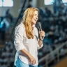 La voz de Carolina Mejía
