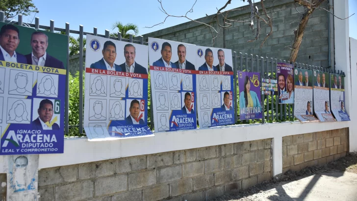 La Escuela Pedro Aponte no se salvó del activismo político durante las elecciones