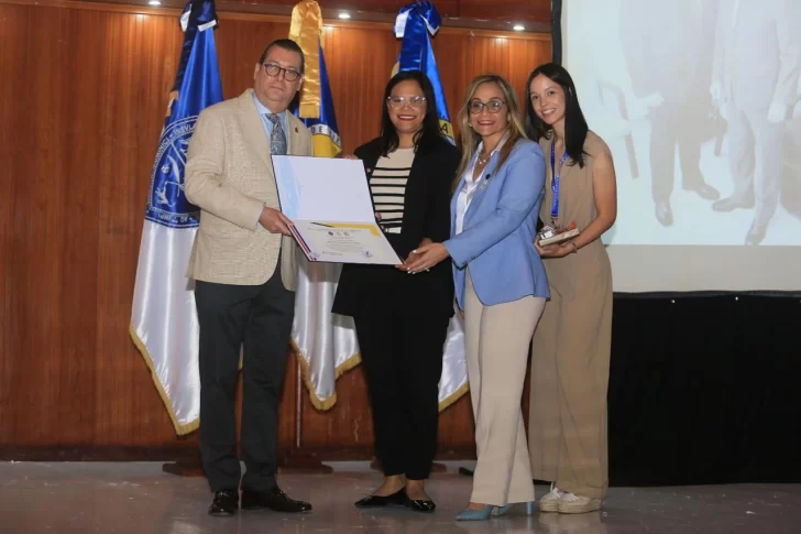 Escuela de Odontología de la UASD anuncia la celebración del 5.º Congreso de Odontología