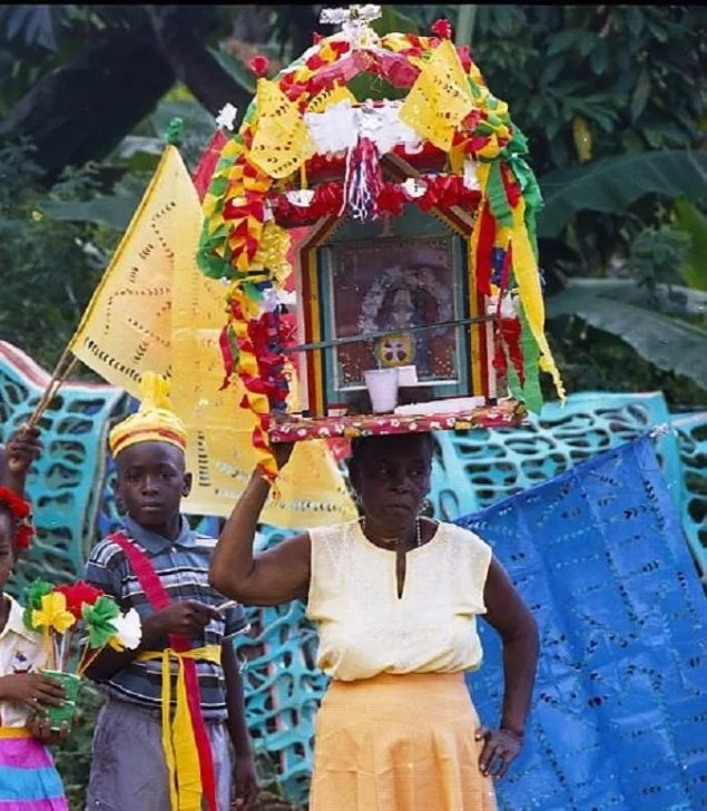 Fiesta-del-Espiritu-Santo-jpg-635x728