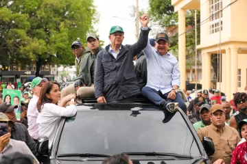 Leonel Fernández encabeza marcha-caravanas en varias provincias