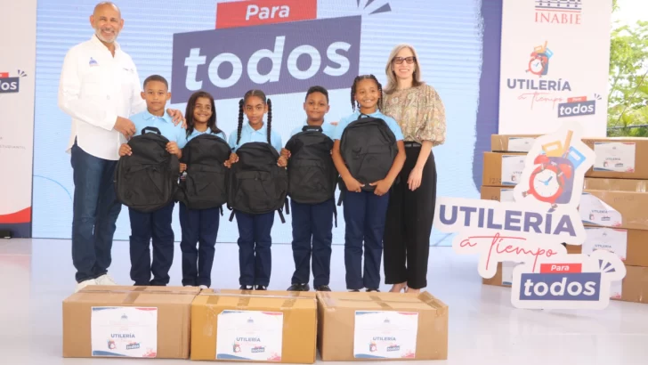 Inabie distribuye más de 1.8 millones de kits escolares