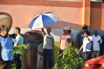 Dominicanos acudieron a las urnas desafiando las altas temperaturas