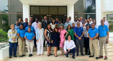 Capacitan funcionarios del aeropuerto Punta Cana para enfrentar desastres y crisis