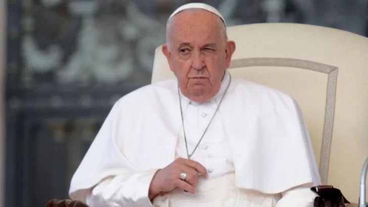 El papa que pide perdón por el mal ejemplo de la homofobia