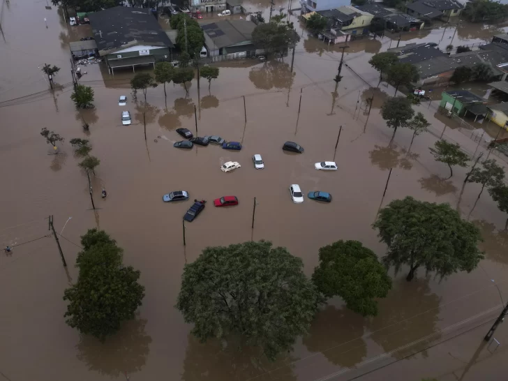 Brasil autoriza entrada de bienes usados para 2 millones de damnificados