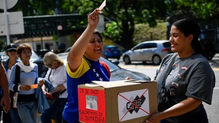 En Argentina, la diáspora venezolana no puede registrarse para votar en las presidenciales