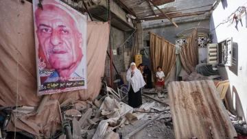 Franja de Gaza: ataques en Nuseirat dejan 17 muertos, la 'pausa táctica' del Ejército israelí continúa