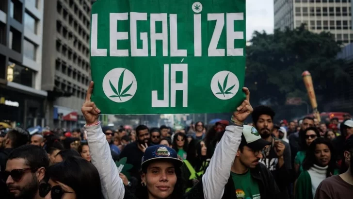 Brasil: la Corte Suprema decide despenalizar el porte de marihuana para uso personal