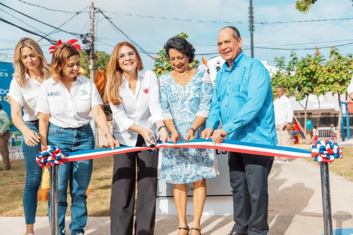 Alcaldía del Distrito Nacional inaugura parque Los Corales