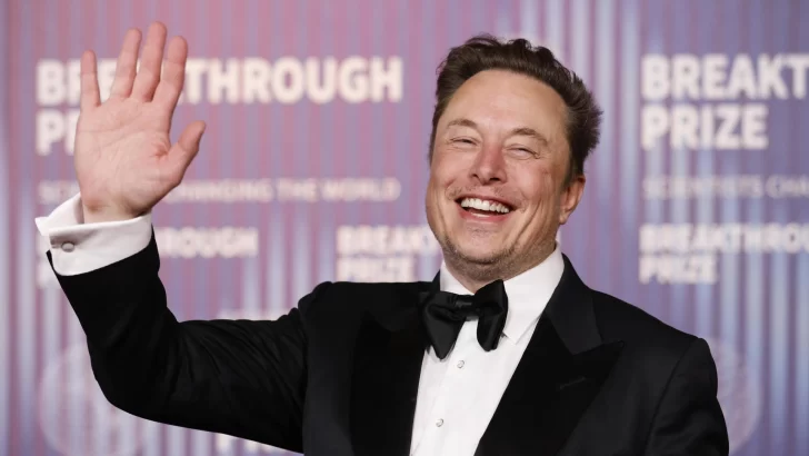 Tesla cae más de un 6 % tras anuncio de Elon Musk de un nuevo partido político en EE.UU.