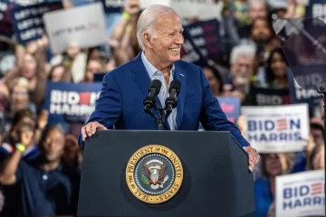 La campaña de Biden recauda US$ 33 millones tras el debate del jueves