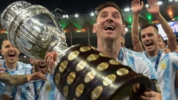 Copa América 2024: el entrenador que arbitró en el mismo torneo y otras 5 divertidas historias del máximo campeonato continental Copa América 2024: el entrenador que arbitró en el mismo torneo y otras 5 divertidas historias del máximo campeonato continental