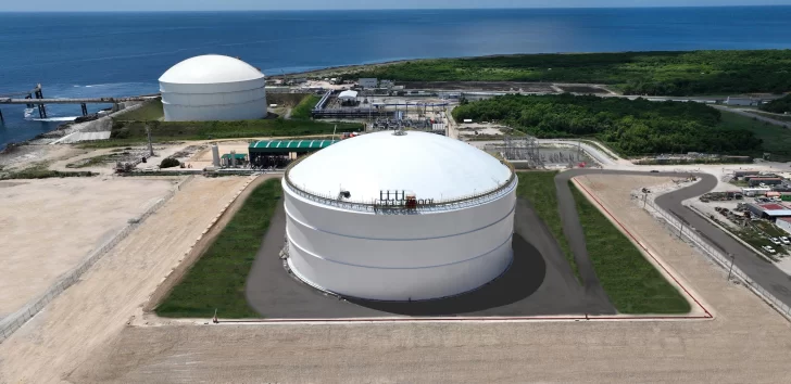 AES-Dominicana-y-ENADOM-concluyen-interconexion-de-infraestructuras-de-gas-natural-2-728x354