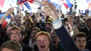 La Bolsa de París cae fuertemente tras anuncio de elecciones anticipadas